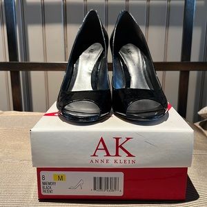 Anne Klein Black Patent Leather Heels